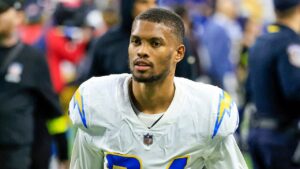 Former Chargers second-round pick Nasir Adderley signs with Colts three years after retiring at 25 Former Chargers second-round pick Nasir Adderley signs with Colts three years after retiring at 25