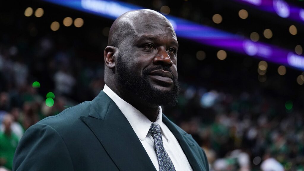 Shaquille O’Neal says he doesn’t text NBA players past or present because ‘they’re a–holes’