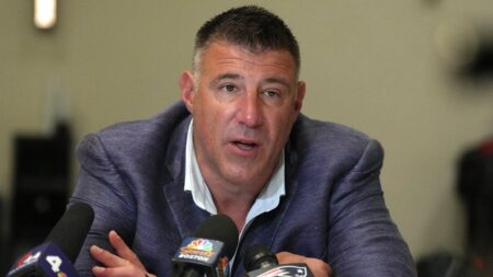 Patriots coach Mike Vrabel breaks silence on Dianna Russini photos that led to ‘difficult conversations’