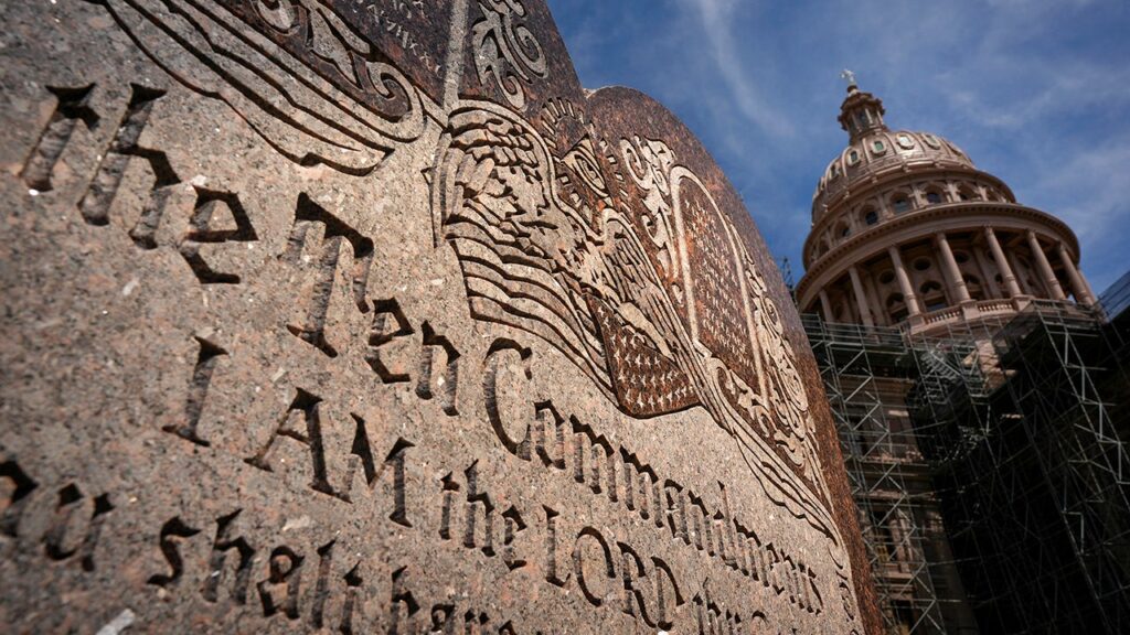 Federal court upholds Texas law requiring Ten Commandments in public classrooms