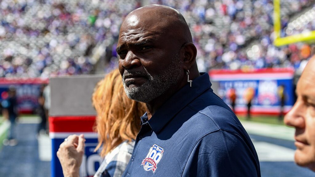 Giants legend Lawrence Taylor hospitalized for a week with stomach-related issue, attorney says