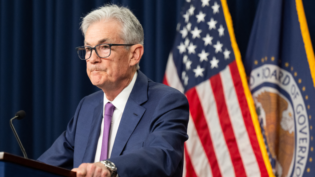 The quiet visual cue Powell employs to reinforce the Fed’s independence