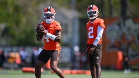Deshaun Watson has ‘inside track’ to be Browns’ Week 1 starting quarterback over Shedeur Sanders: report