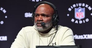 New York Giants Legend Lawrence Taylor Issues Update About His Sudden Hospitalization