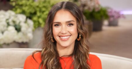 Jessica Alba’s Go-To  Moisturizer Makes Skin Feel ‘Youthful and Plump,’ Per Shoppers