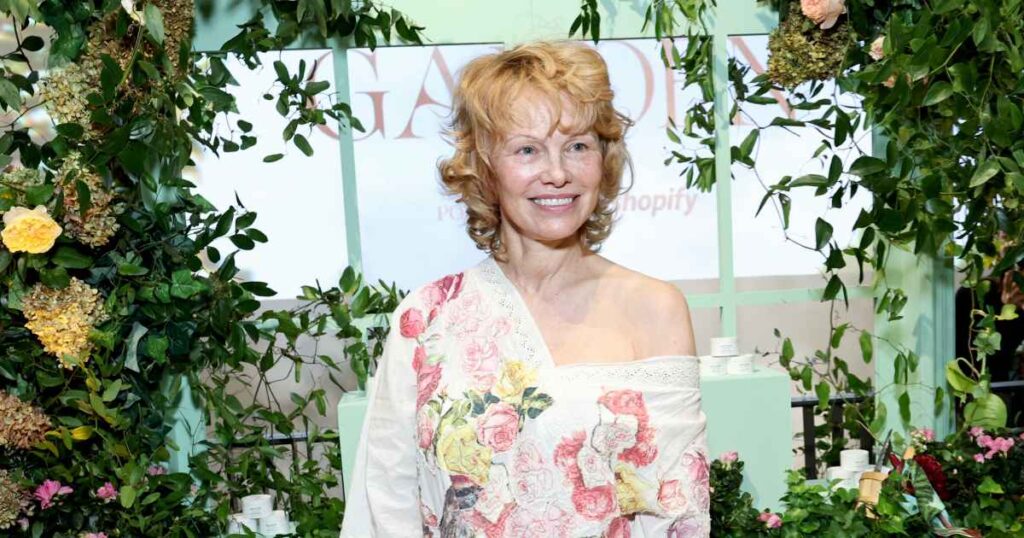 Pamela Anderson Just Wore the Pretty Mary Jane Shoe Style That Katie Holmes Also Adores