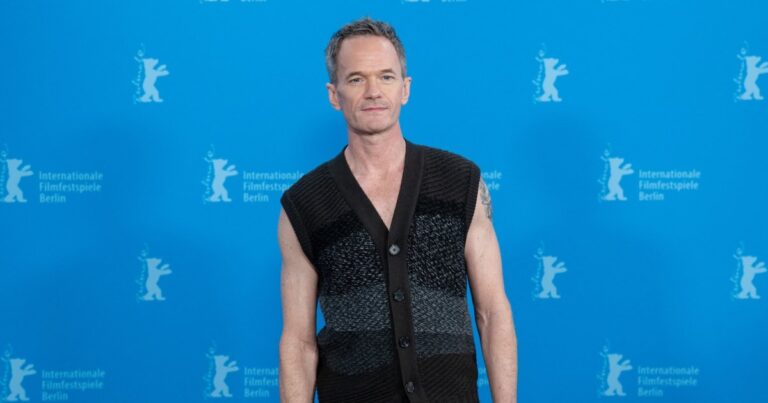Neil Patrick Harris Sparks Debate After Putting Doritos in His Peanut Butter and Jelly Sandwich Neil Patrick Harris Sparks Debate After Putting Doritos in His Peanut Butter and Jelly Sandwich
