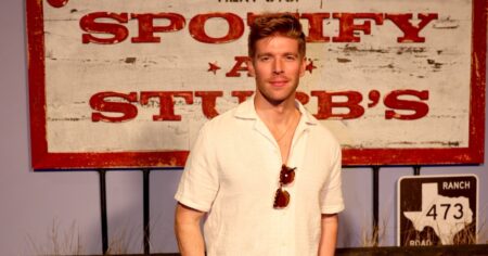 Kyle Cooke Isn’t Ready for Anything ‘Serious’ After Amanda Batula Split, ‘Random’ Meghan King Kiss (Exclusive)