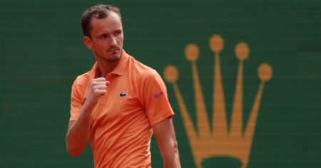 Tennis Star Daniil Medvedev Destroys Racket With Wild Mid-Match Meltdown in Matteo Berrettini Loss