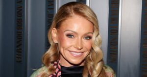 Kelly Ripa Swears by This  Serum That Shoppers Say Results in ‘Fewer Fine Lines’