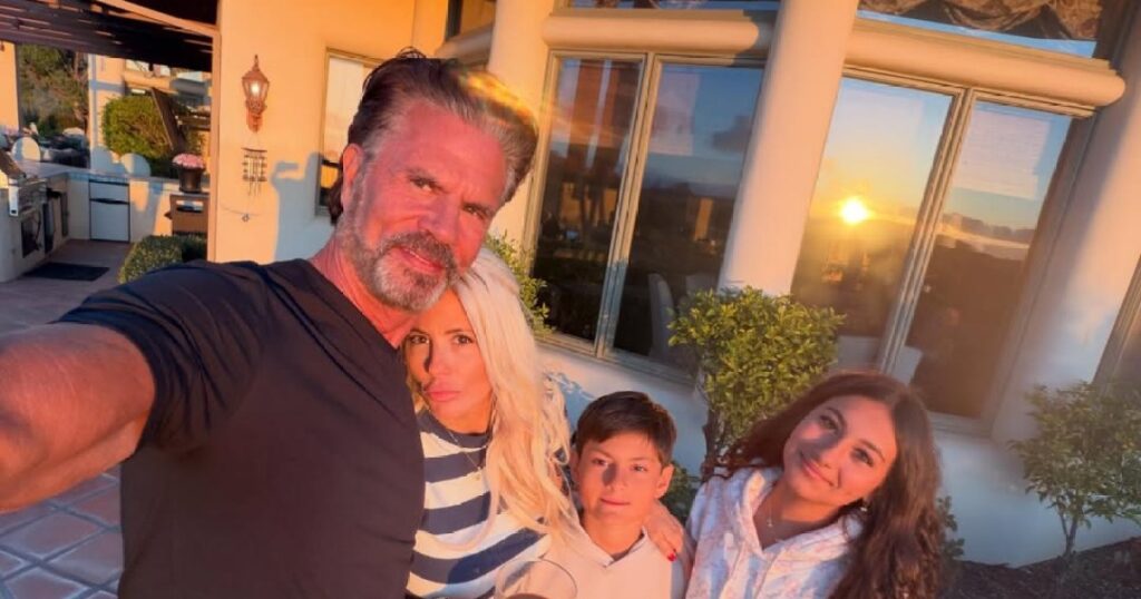 Lorenzo Lamas Bonds With Daughter Shayne and Her Kids After Heather Locklear Romance Reveal Lorenzo Lamas Bonds With Daughter Shayne and Her Kids After Heather Locklear Romance Reveal