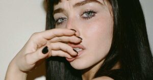 Sabrina Carpenter Is Unrecognizable as a Brunette for ‘Perfect’ Magazine: ‘I Love Dress Up’ Sabrina Carpenter Is Unrecognizable as a Brunette for ‘Perfect’ Magazine: ‘I Love Dress Up’