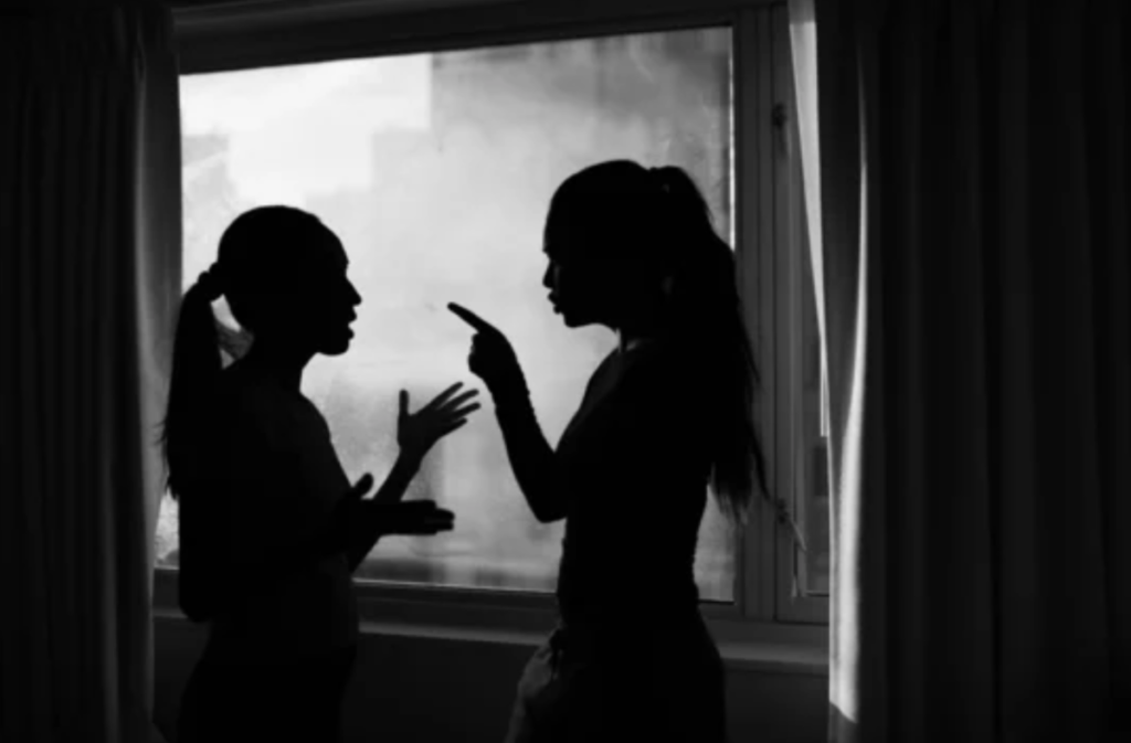 Dear Abby: I can no longer spend time with my spoiled and wealthy sister Dear Abby: I can no longer spend time with my spoiled and wealthy sister