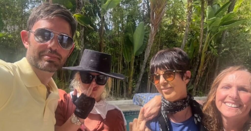 Britney Spears Enjoys ‘Fun Afternoon’ With Diane Warren and Molly Shannon After DUI Arrest Britney Spears Enjoys ‘Fun Afternoon’ With Diane Warren and Molly Shannon After DUI Arrest