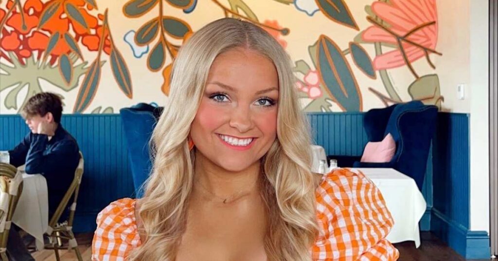 Kentucky Cheerleader Laken Snelling Pleads Not Guilty to Manslaughter in Court After Baby’s Death Kentucky Cheerleader Laken Snelling Pleads Not Guilty to Manslaughter in Court After Baby’s Death