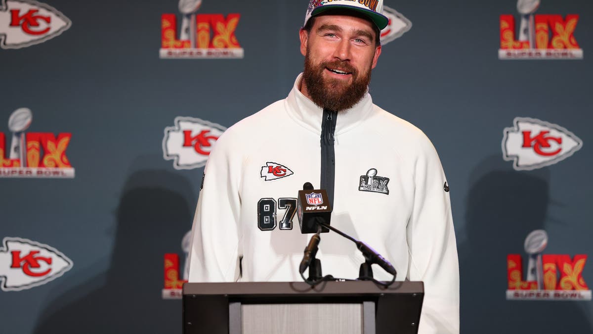 Travis Kelce is arguably the best tight end of all-time. (Photo by Gregory Shamus/Getty Images)
