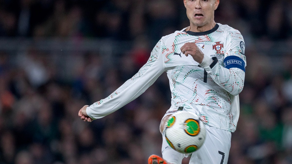 (Photo by Tim Clayton/Getty Images)