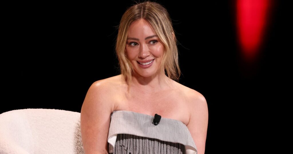 Hilary Duff, 5’2″, Wore the Comfy-Chic Track Pants That Are Surprisingly Flattering on Petites