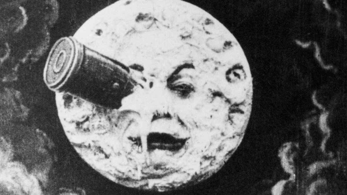 Moon with face from A Trip to the Moon film