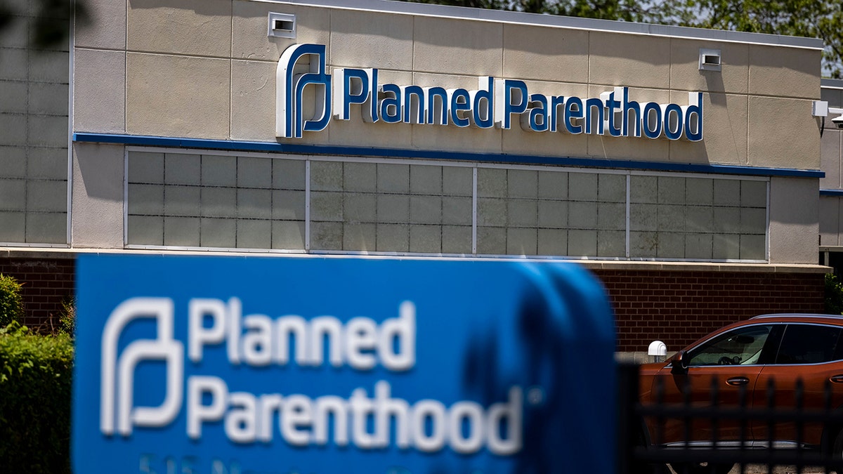 Planned Parenthood building exterior on Newtown Road in Virginia Beach