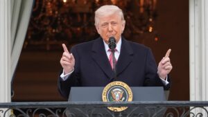 Trump gives rare praise to persistent GOP foe after White House ballroom vote Trump gives rare praise to persistent GOP foe after White House ballroom vote