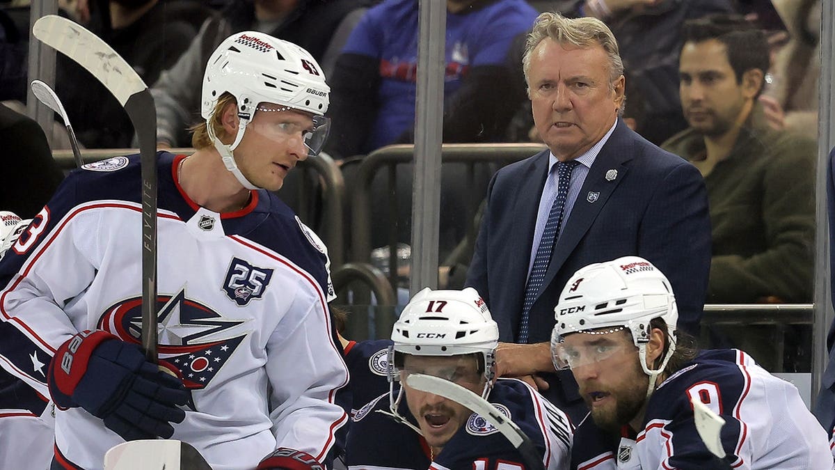 Rick Bowness coaching Columbus Blue Jackets during game at Madison Square Garden
