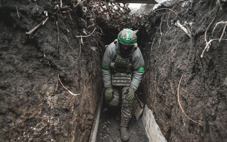 Russia built global recruitment pipeline targeting vulnerable migrants for Ukraine war: report