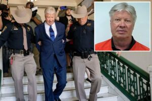 Disgraced Texas megachurch pastor free after 6 months in jail for sexually abusing 12-year-old girl: ‘I am deeply sorry’