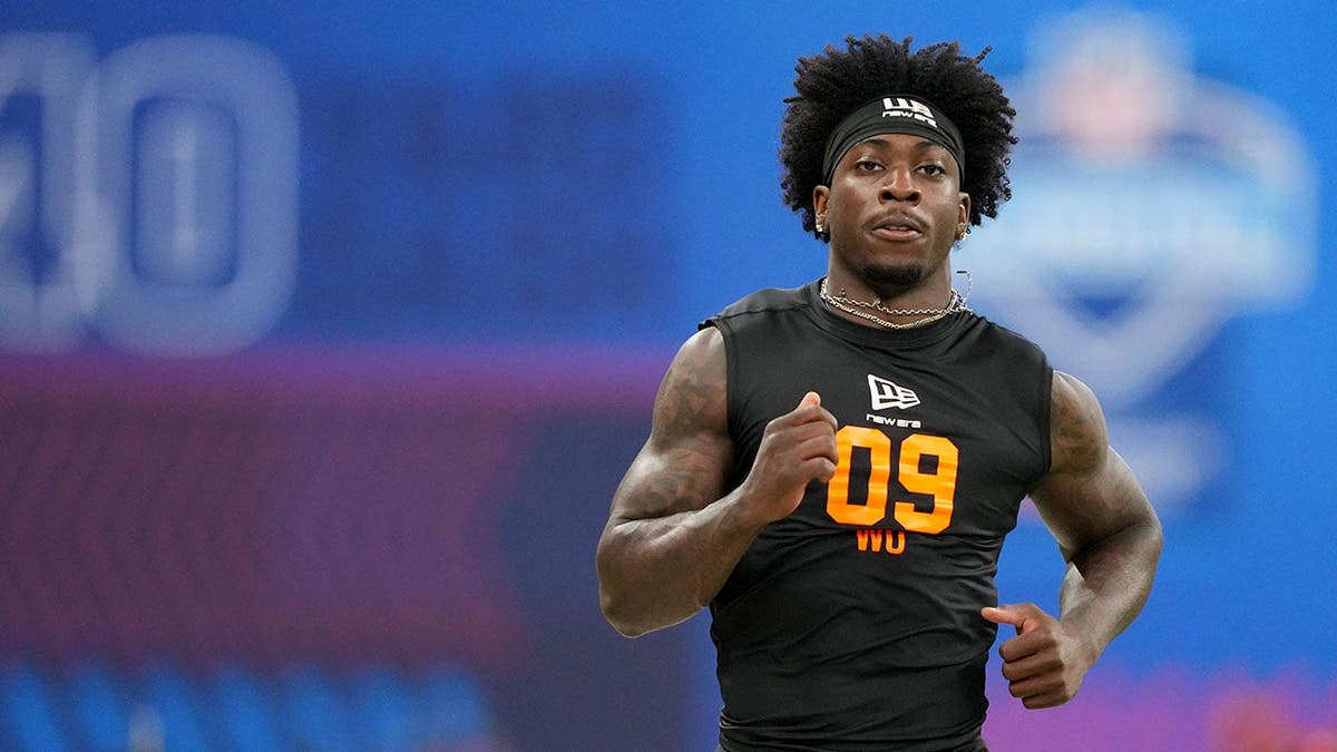 Georgia wideout Zachariah Branch running during NFL Scouting Combine at Lucas Oil Stadium