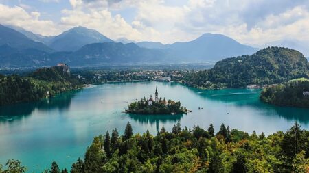 The world’s best places for cold-water dips revealed
