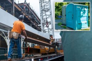 A worker ‘catapulted’ out of ‘defective’port-a-potty claims wounds destroyed his sex life