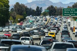 When to avoid the worst LA traffic times this holiday weekend, with expected record-breaking travel, massive bottlenecks