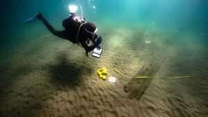 More than 100 historic shipwrecks identified at key global shipping route, many at risk