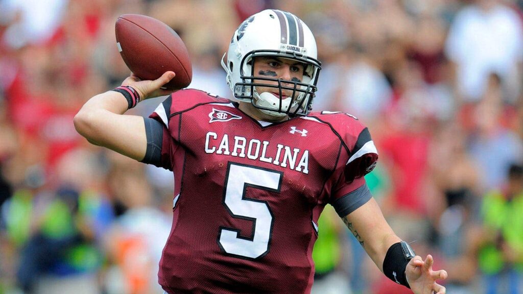Ex-college football star diagnosed with Stage 4 cancer at 38