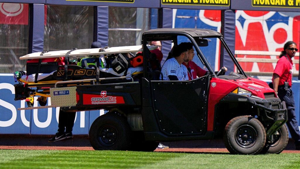 Yankees’ Jasson Dominguez carted off field in tears after crashing into outfield wall after stunning catch