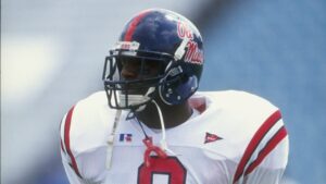 Ex-college football star gets 16 years for 7M scheme that preyed on seniors and disabled veterans