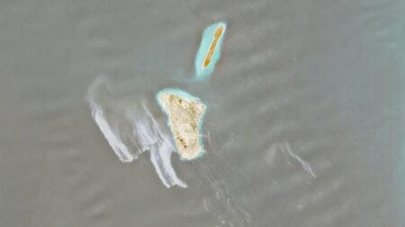 Second suspected oil slick near Iran raises fears of major disaster in vital global oil corridor