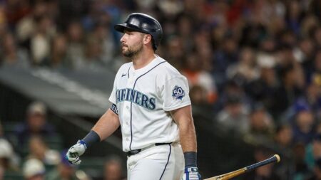 Cal Raleigh goes hitless in 36 straight at-bats as near-MVP catcher’s stunning collapse continues