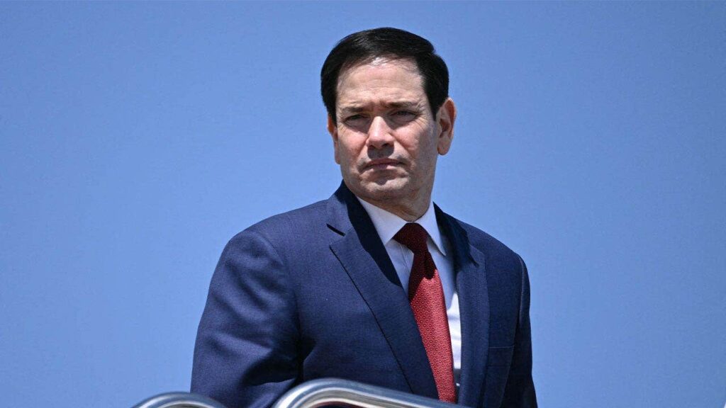Marco Rubio spotted in Nike tracksuit aboard Air Force One during trip to China, igniting memes online