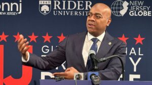 Big city Democrat mayor arrested at ICE protest faces voters in re-election bid