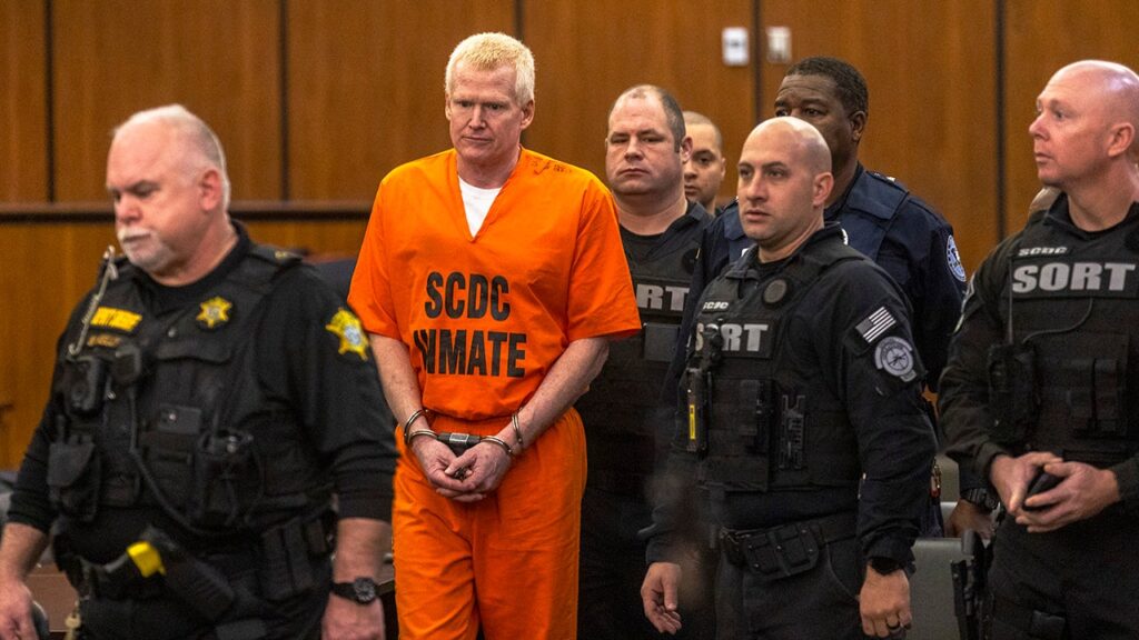 Alex Murdaugh wins new trial after court clerk allegedly told jurors not to be ‘fooled’ by defense Alex Murdaugh wins new trial after court clerk allegedly told jurors not to be ‘fooled’ by defense