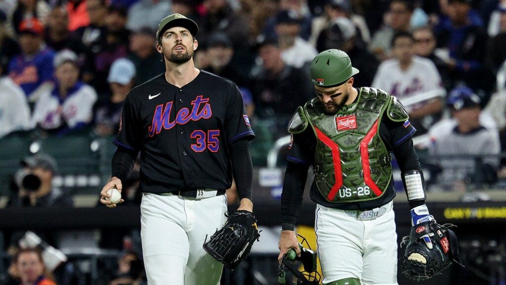 Mets pitcher Clay Holmes suffers broken leg after getting hit with 111 mph line drive: ‘A huge blow’