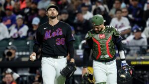 Mets pitcher Clay Holmes suffers broken leg after getting hit with 111 mph line drive: ‘A huge blow’