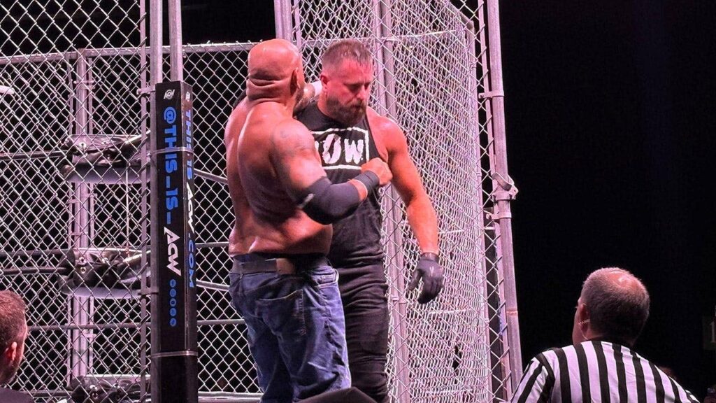 Heel Turn: Chaotic and violent night of wrestling in New York, examining Sami Zayn, Místico entrance and more