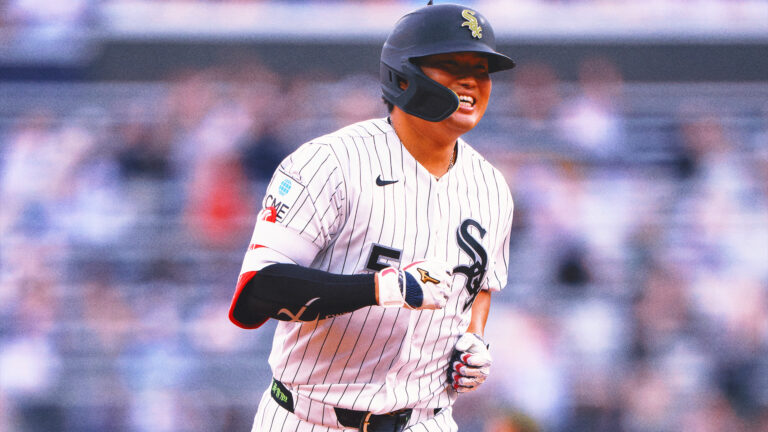 Rookie Slugger Munetaka Murakami Looks Right At Home With Young White Sox Rookie Slugger Munetaka Murakami Looks Right At Home With Young White Sox