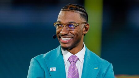 Robert Griffin III urges Americans to remember the reason for Memorial Day during visit to Washington DC