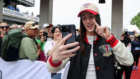 Indy 500 fans clamor for Caitlin Clark as she takes center stage at race