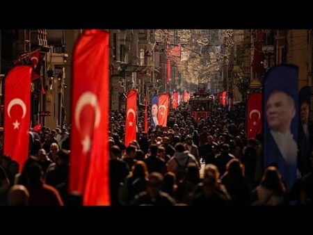 Turkish tourists flock to Greece as rising costs put Greeks off Turkey Turkish tourists flock to Greece as rising costs put Greeks off Turkey