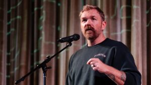 Dems in Maine’s Trump-friendly district back Platner despite party backlash Dems in Maine’s Trump-friendly district back Platner despite party backlash
