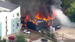 Explosion rocks Dallas apartment building as massive fire sends black smoke into sky, at least 4 injured Explosion rocks Dallas apartment building as massive fire sends black smoke into sky, at least 4 injured